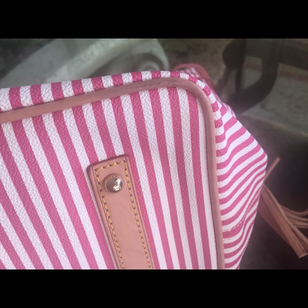 Dooney & Bourke red and white striped tote - Picture 4 of 8